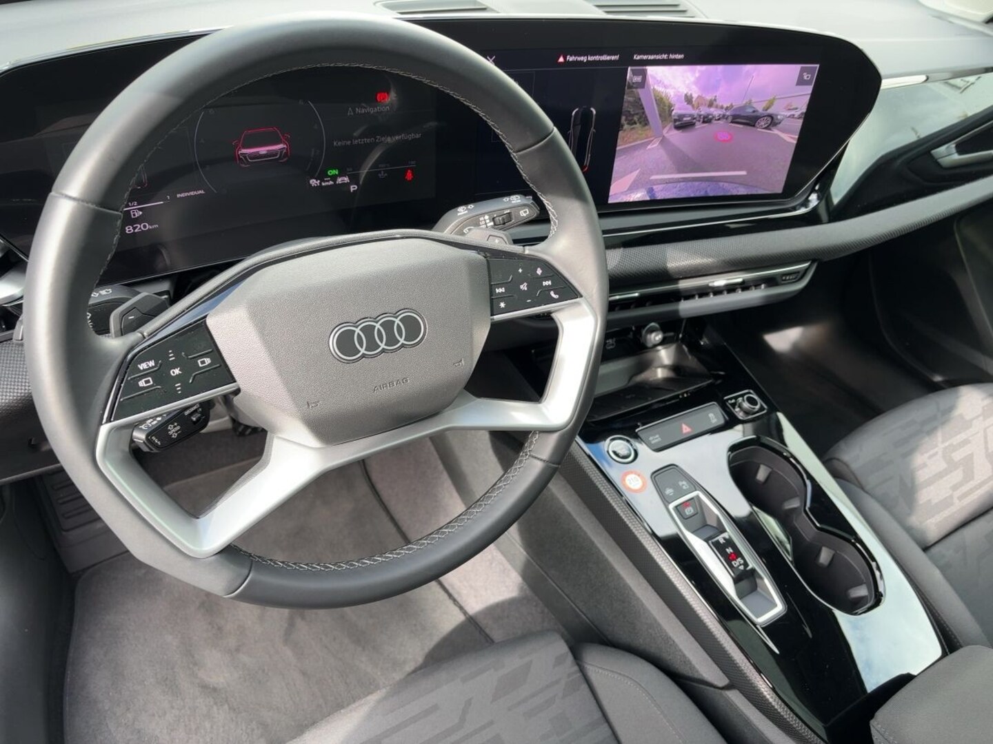Bild über Audi A5 Avant TDI 150 kW S tronic - für weitere Informationen kontaktieren Sie den Audi Partner