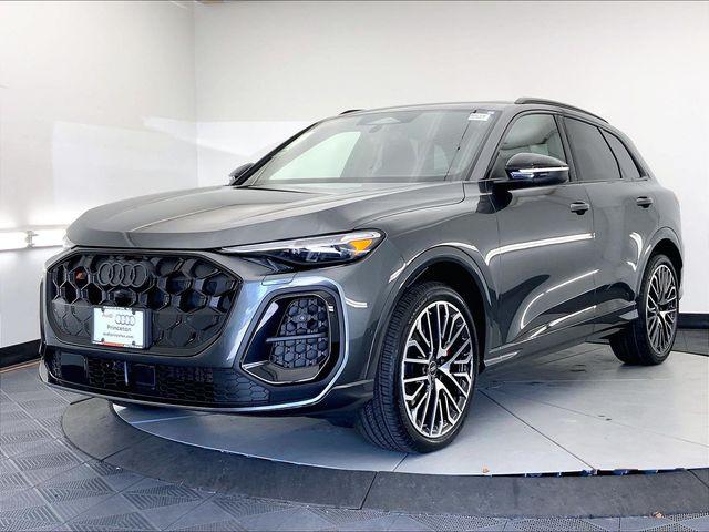 2026 Audi SQ5 Premium Plus quattro's photo