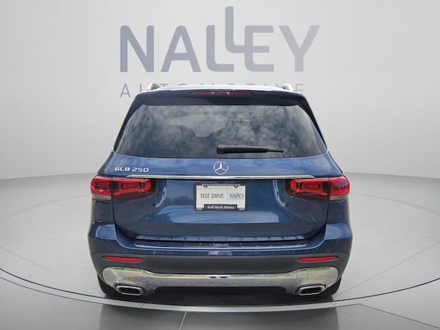 2021 Mercedes-Benz GLB 250