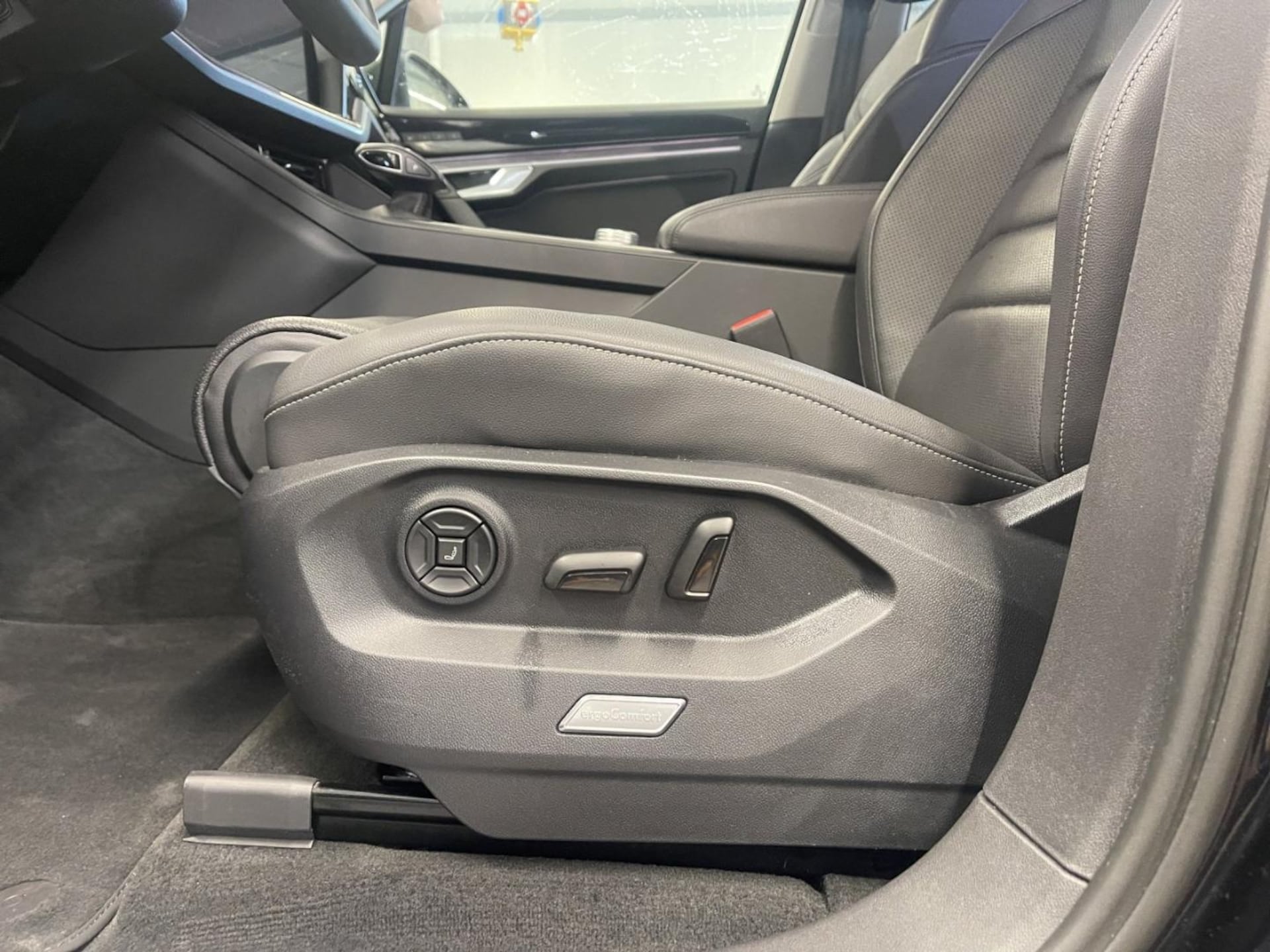 Volkswagen Touareg Elegance