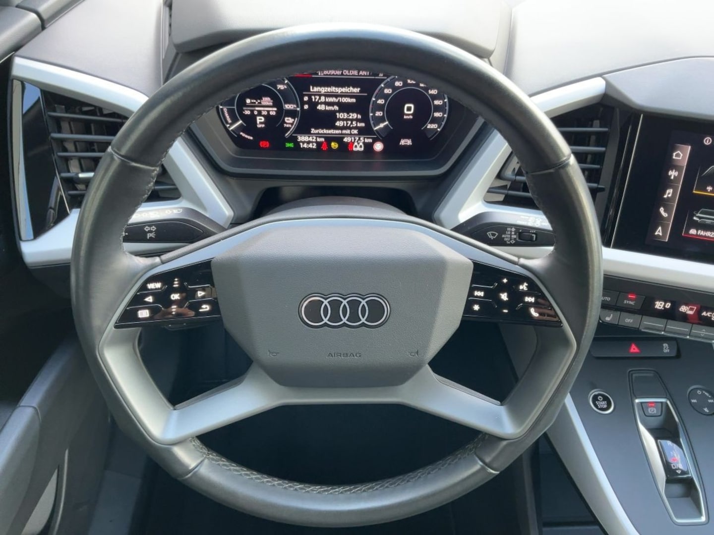 Bild über Audi Q4 e-tron 35 e-tron - für weitere Informationen kontaktieren Sie den Audi Partner