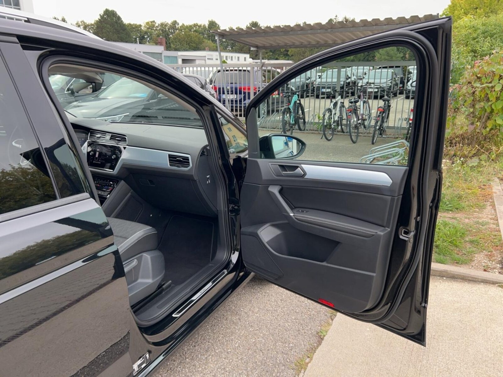 Volkswagen Touran – Bild 21
