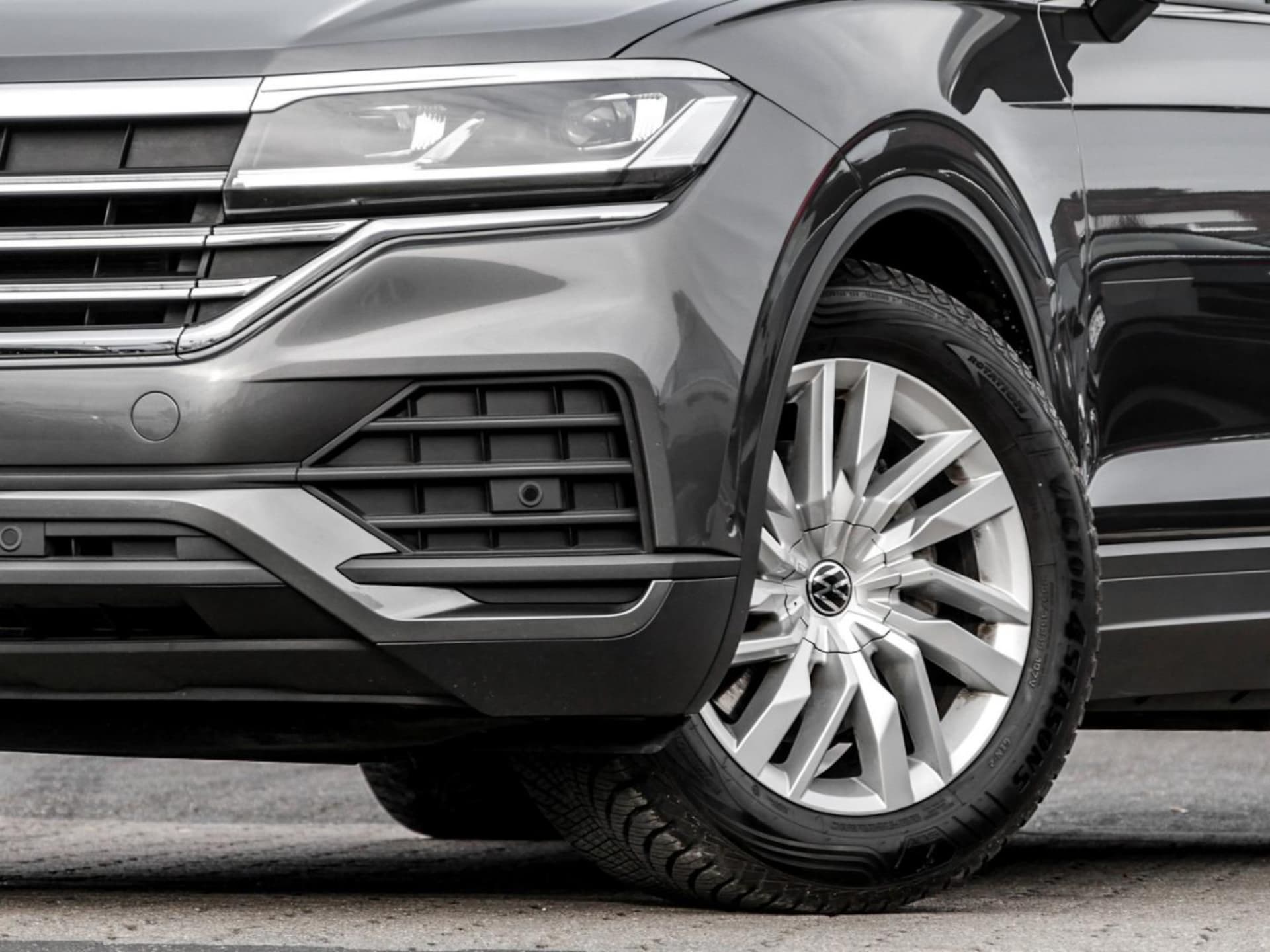 Volkswagen Touareg Basis-Modell