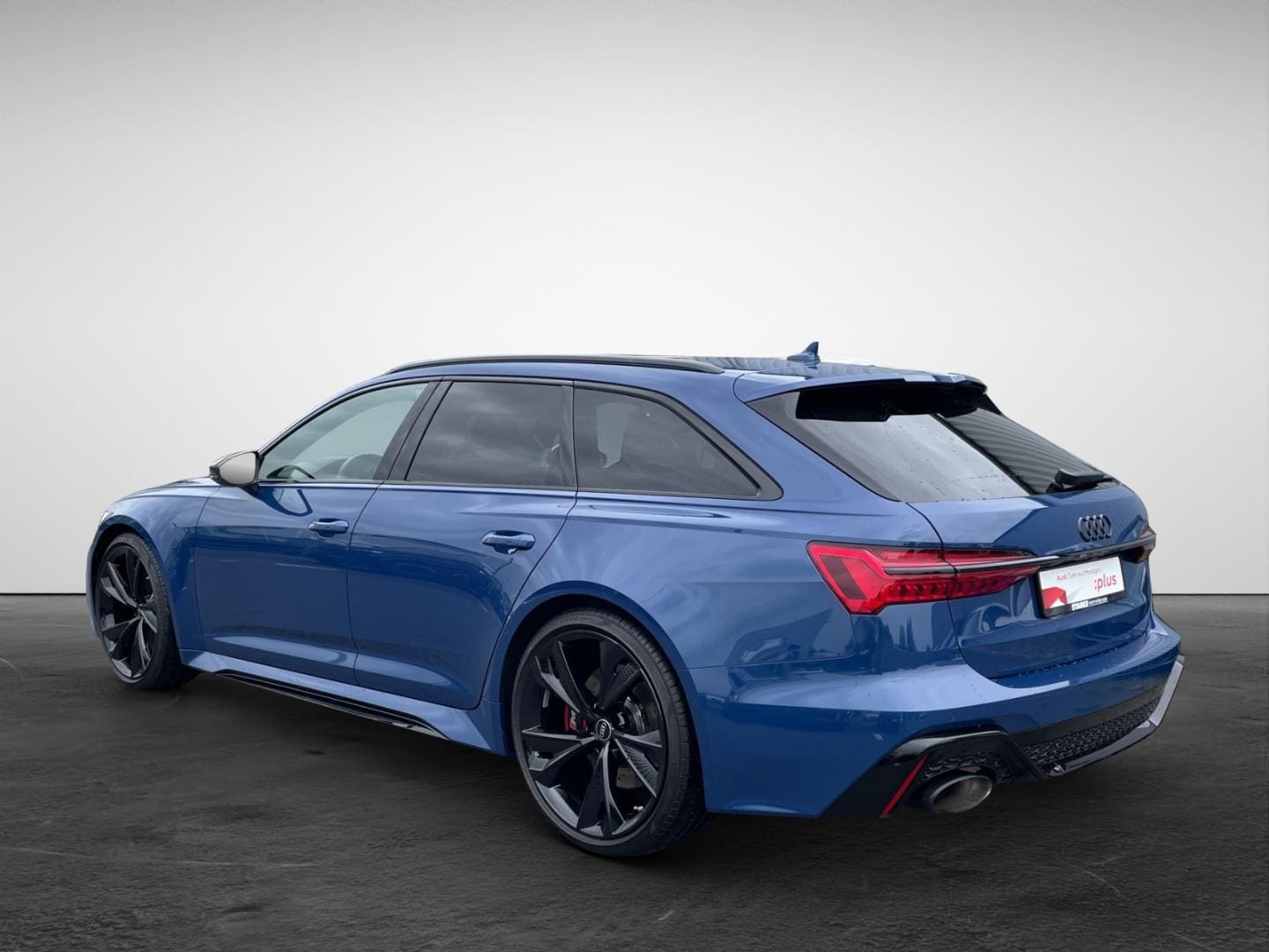 Bild über Audi RS 6 Avant TFSI quattro tiptronic - für weitere Informationen kontaktieren Sie den Audi Partner