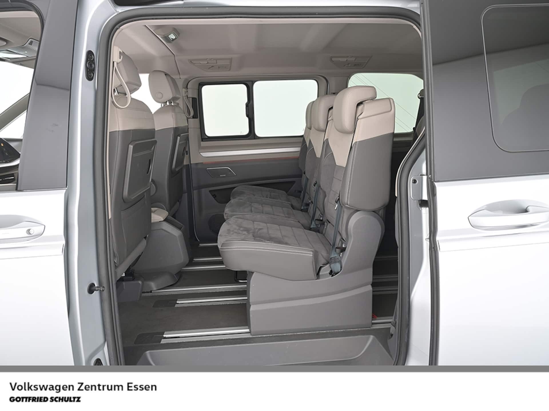Volkswagen Multivan Style