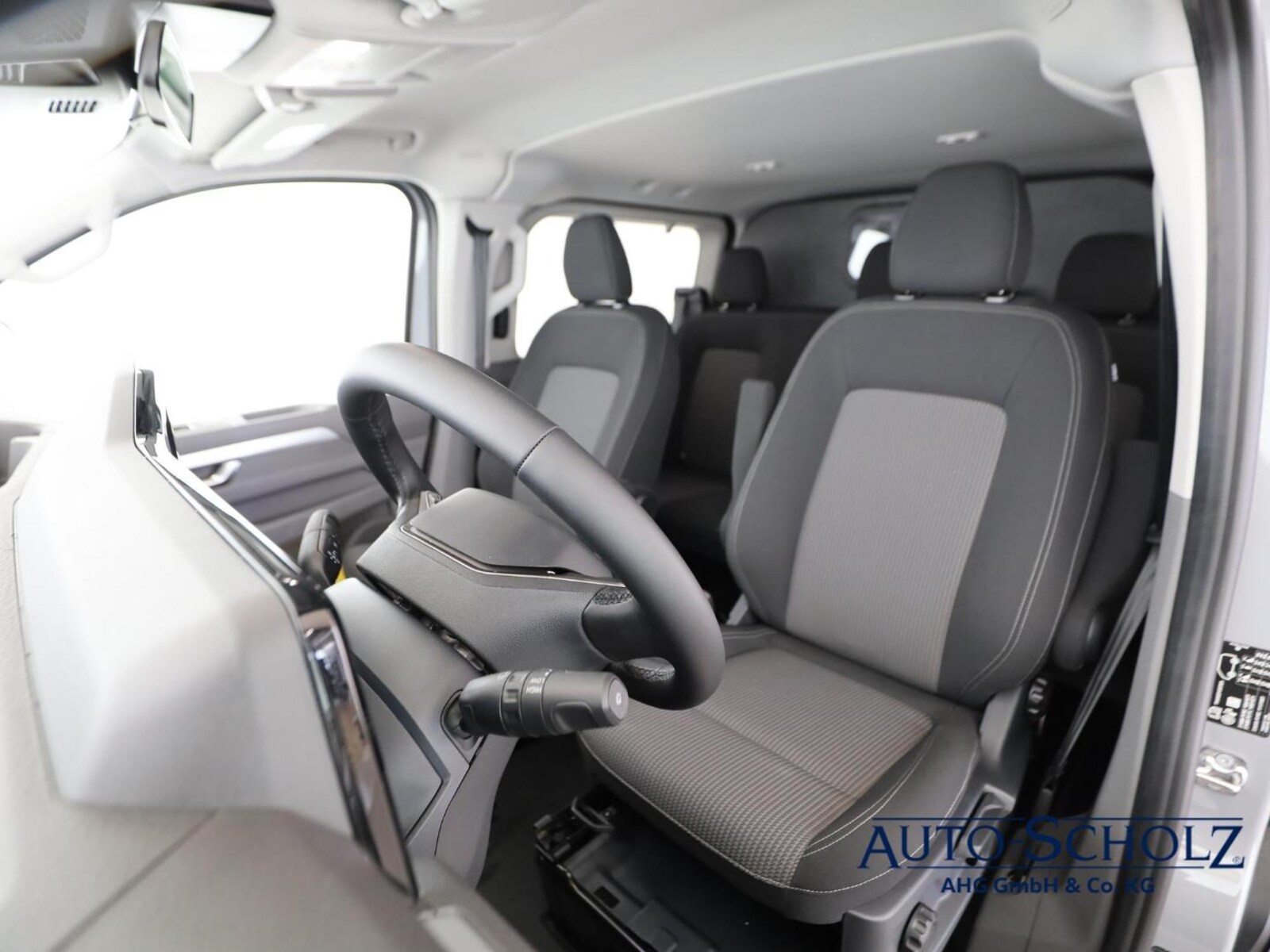 Volkswagen Transporter Kasten kurzer Radstand – Bild 13