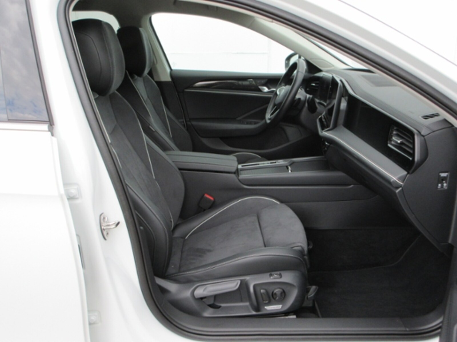 Volkswagen Passat – Bild 4