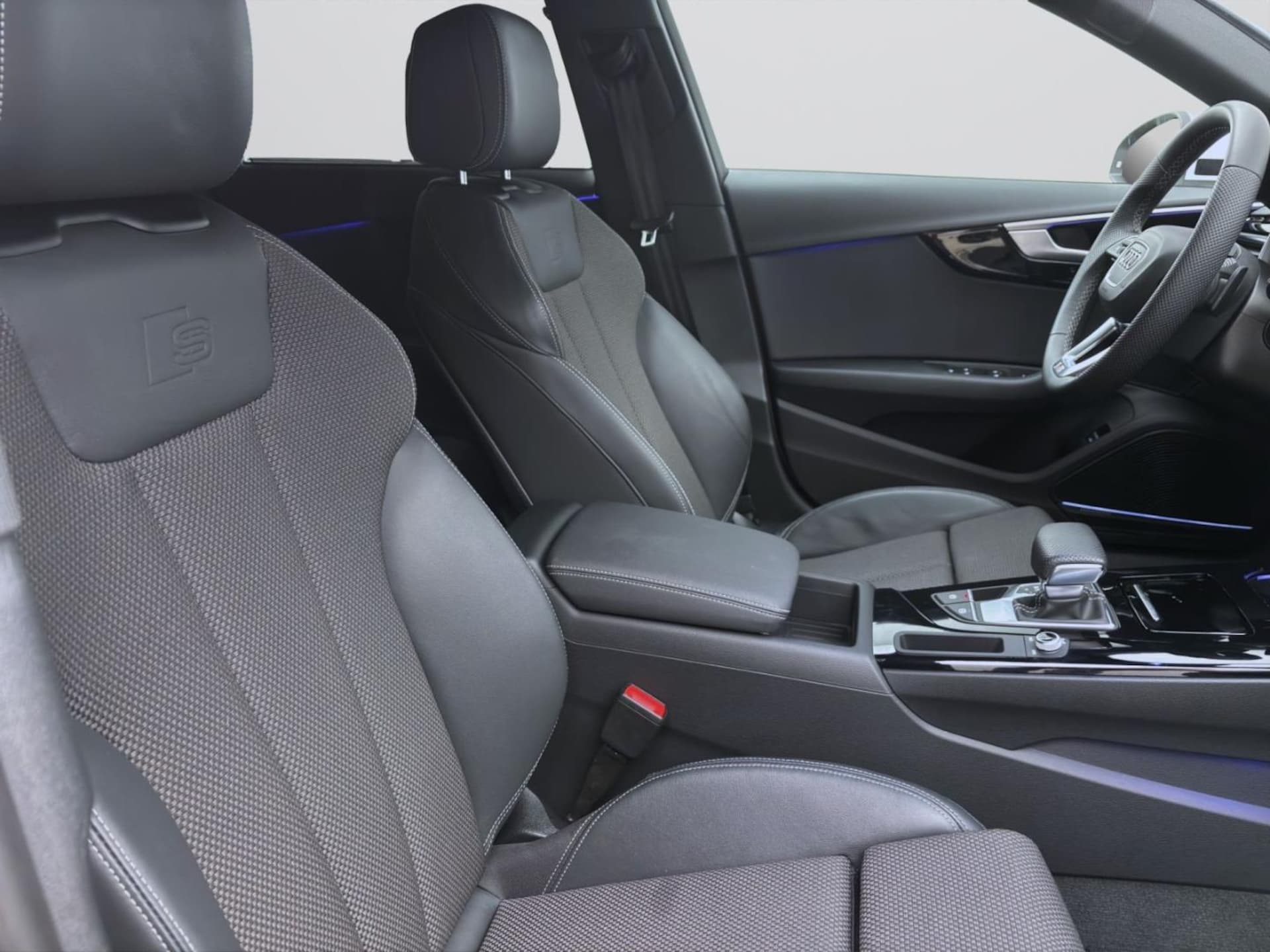 Audi A4 Avant Advanced