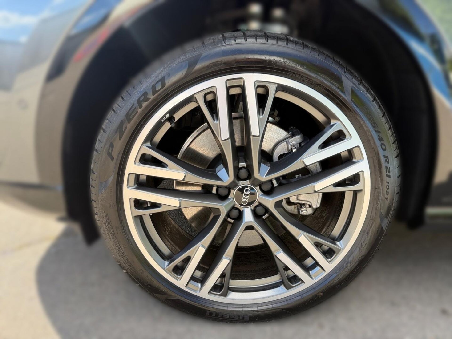 Audi Q5 Sportback edition one