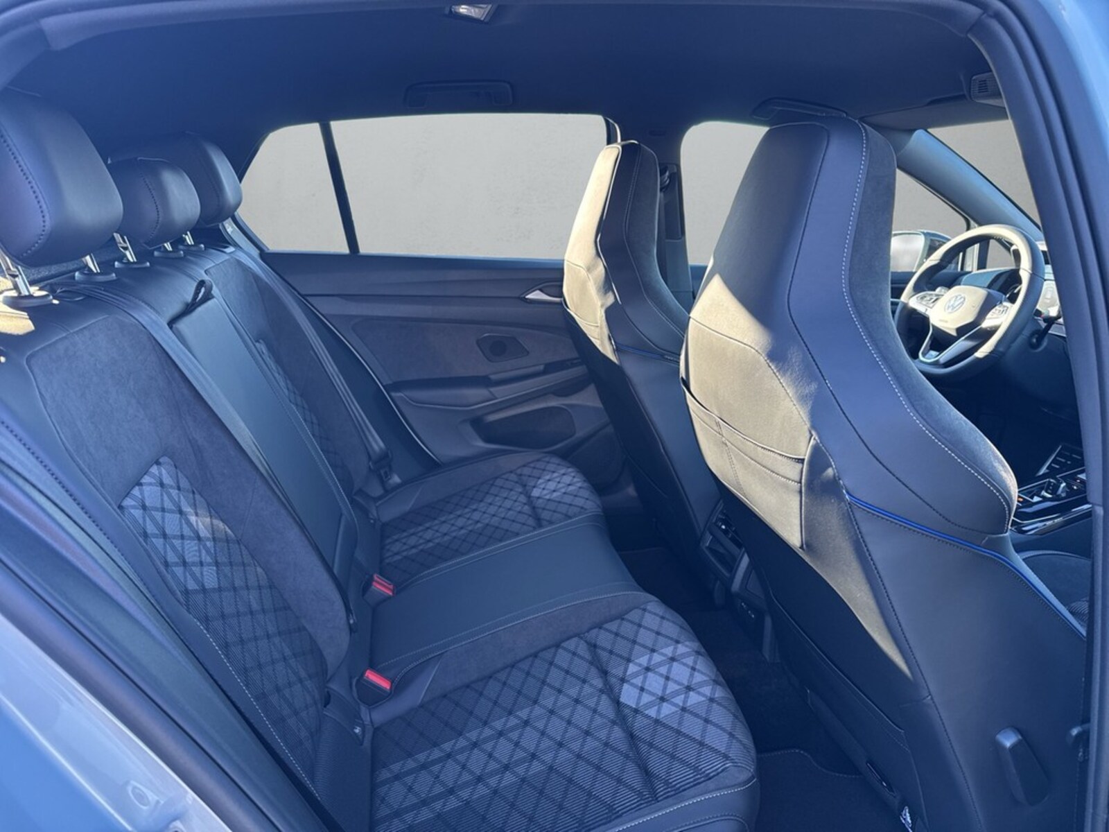 Volkswagen Golf – Bild 12
