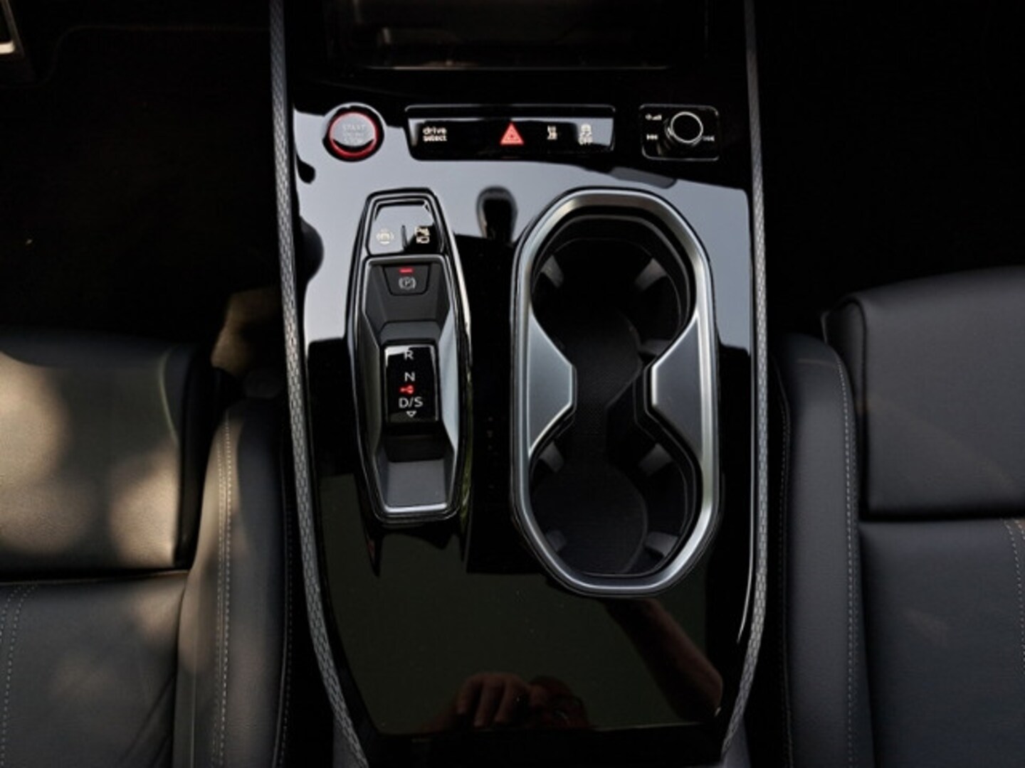 Bild über Audi A6 Avant edition one TDI quattro 150 kW S tronic - für weitere Informationen kontaktieren Sie den Audi Partner