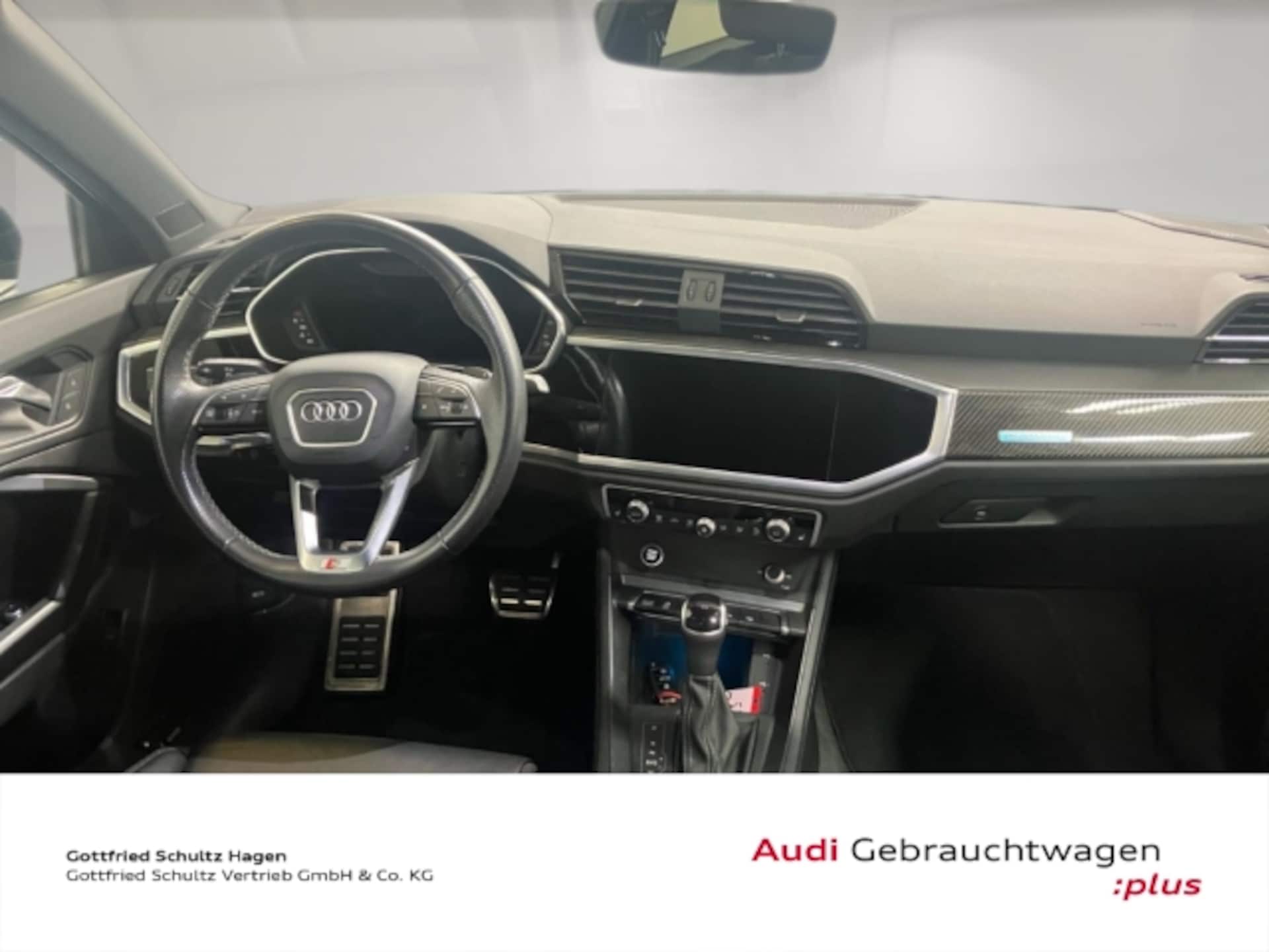 Audi Q3 SUV S line