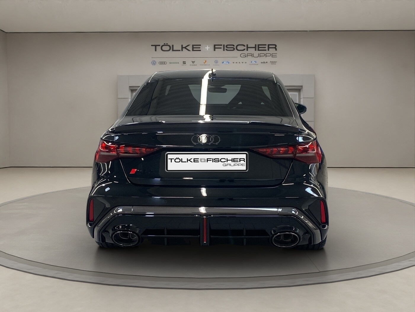 Image about Audi RS 3 Limousine TFSI quattro S tronic