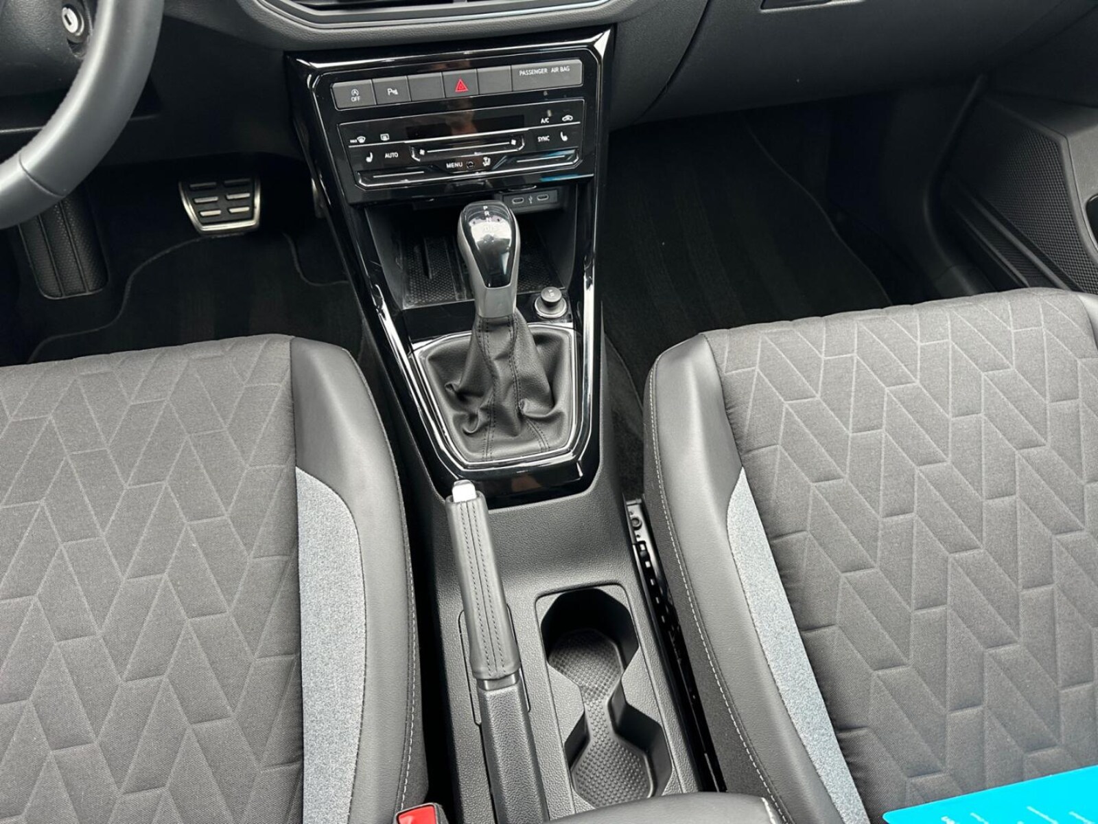 Volkswagen T-Cross – Bild 8