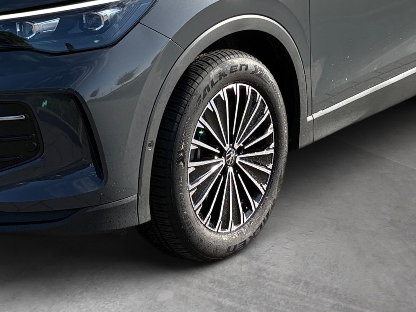 Volkswagen Tiguan – Bild 8