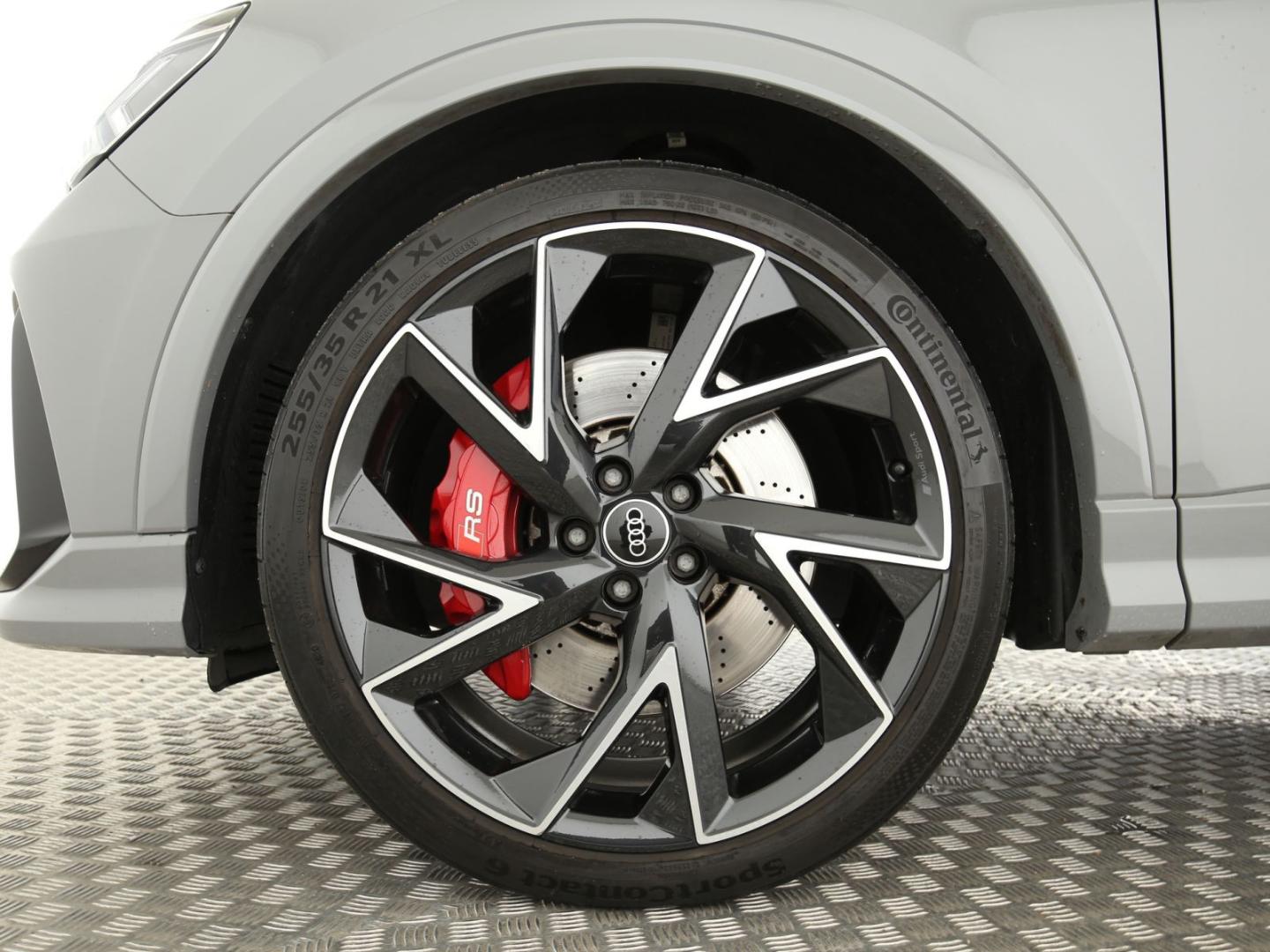 Image about Audi RS Q3 TFSI quattro S tronic