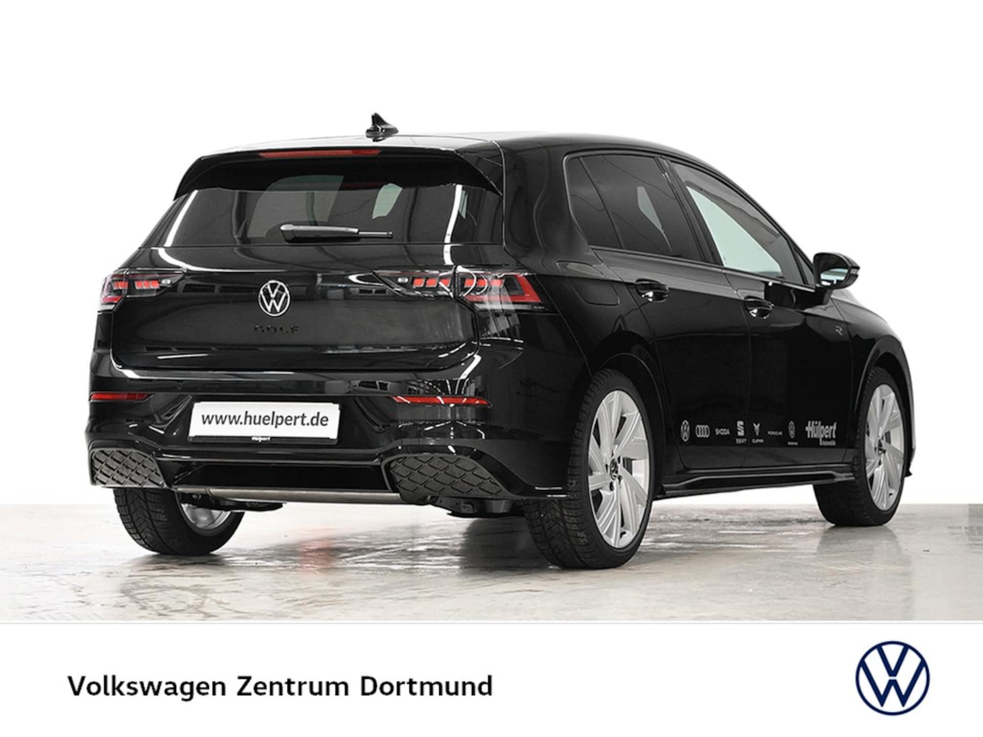 Volkswagen Golf R-Line