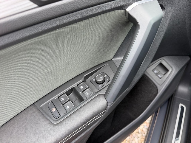 Bild des Autos 17