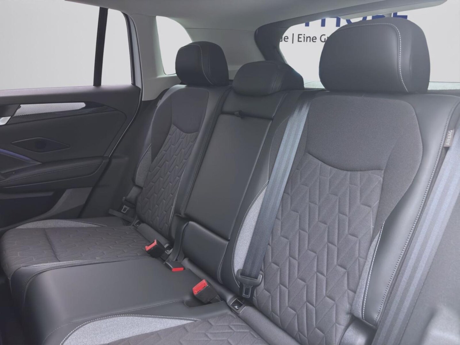 Volkswagen Tiguan – Bild 16