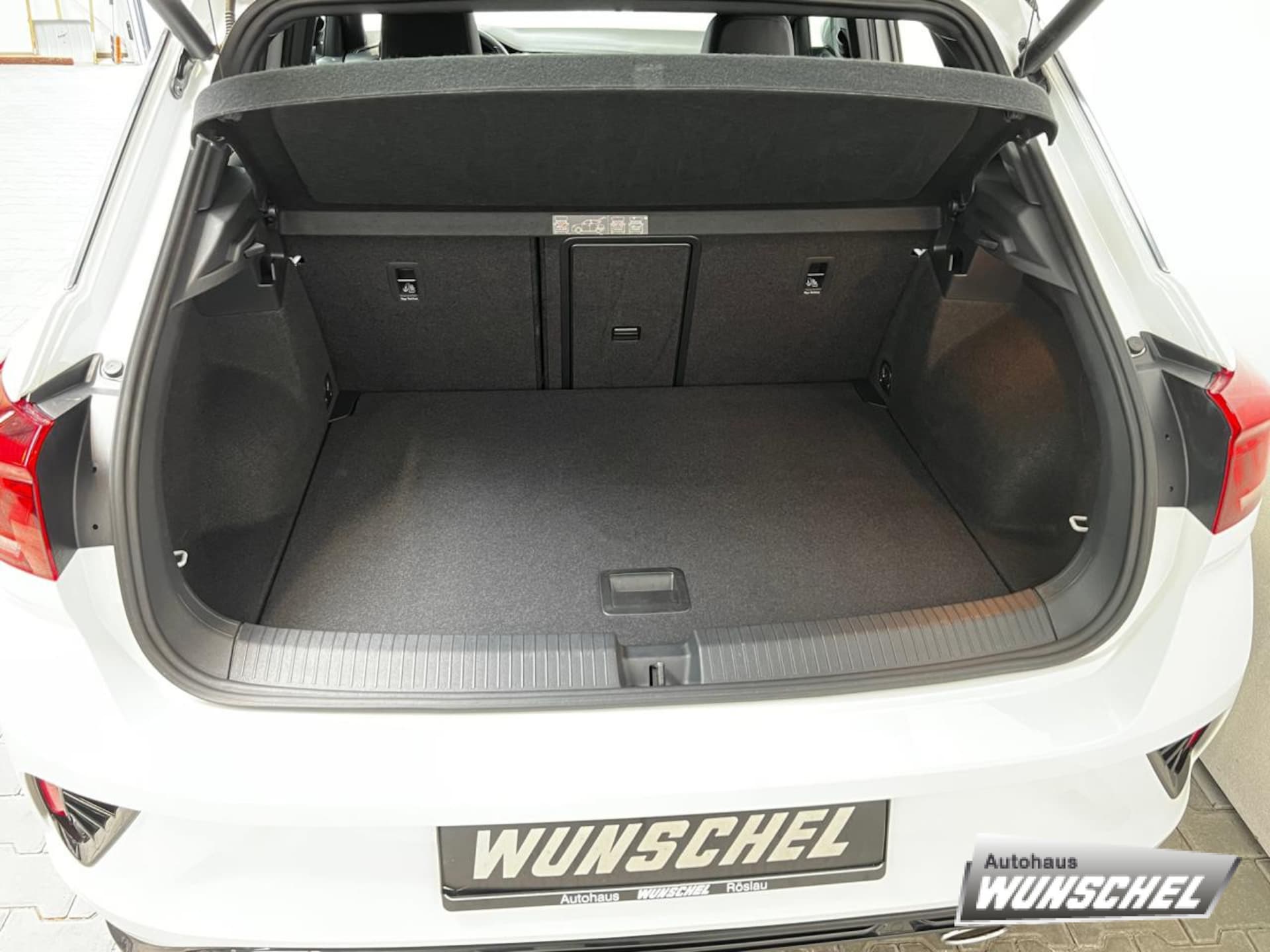 Volkswagen T-Roc R