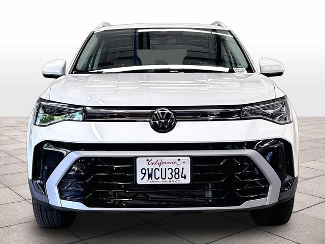 2025 Volkswagen Taos