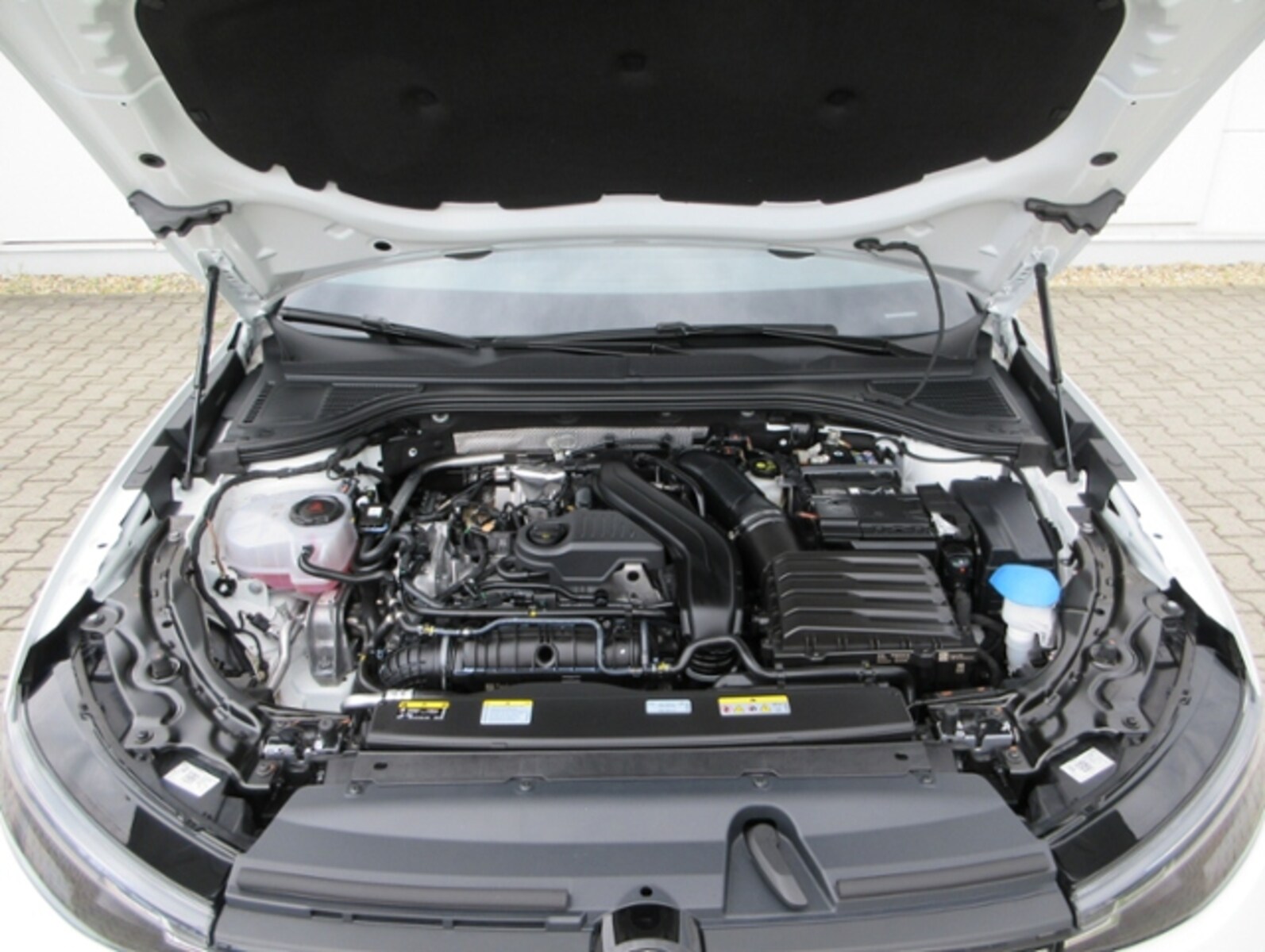 Volkswagen Passat – Bild 11