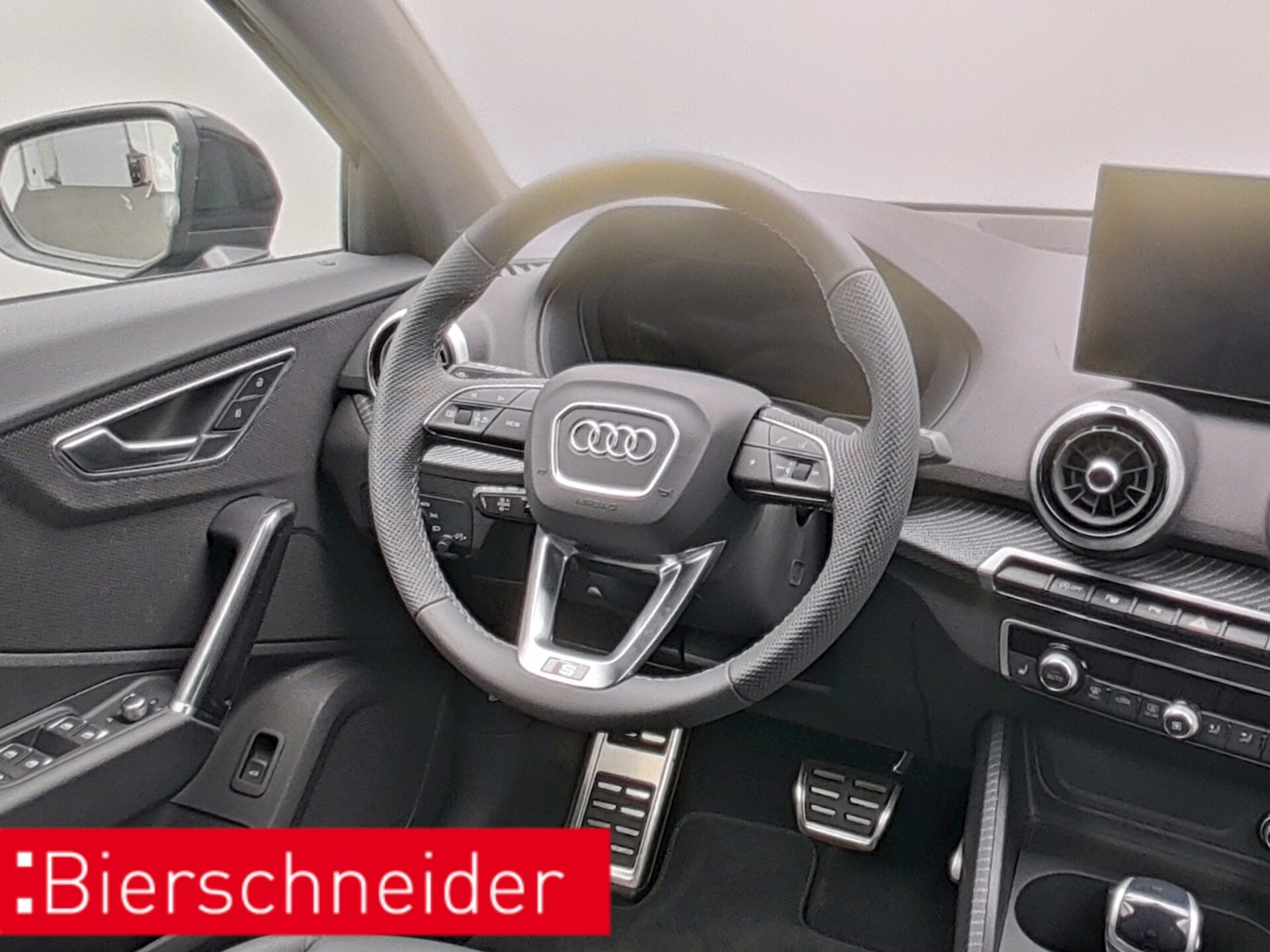 Audi Q2 S line