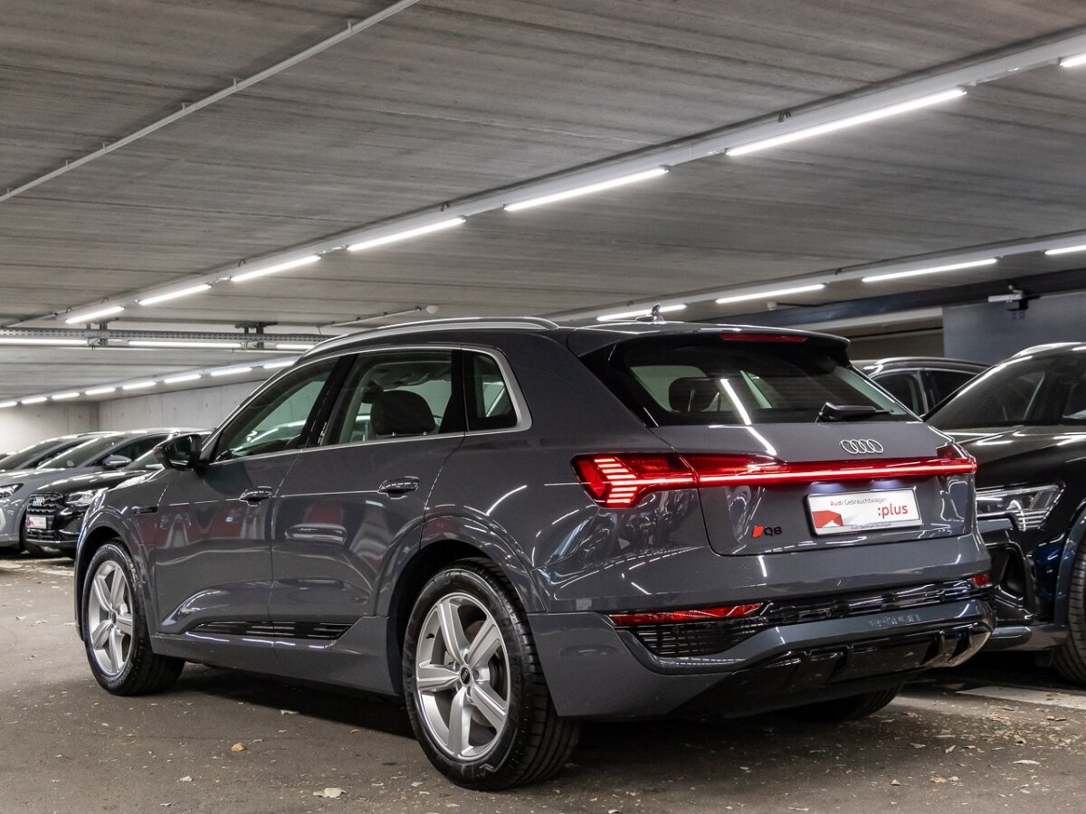Image about Audi Q8 e-tron S line 50 e-tron quattro