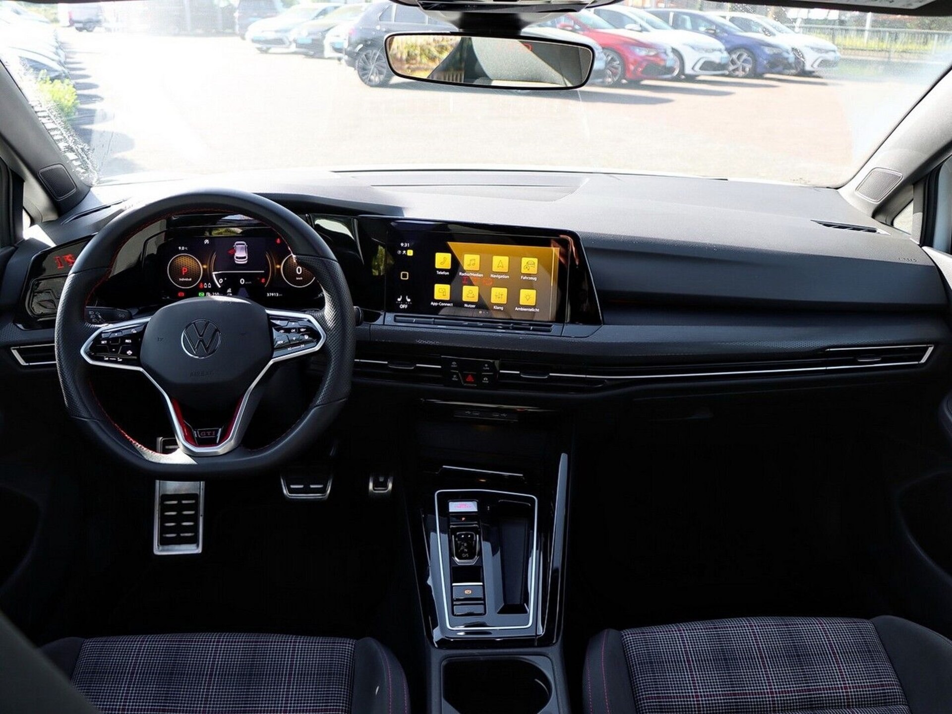 Volkswagen Golf GTI
