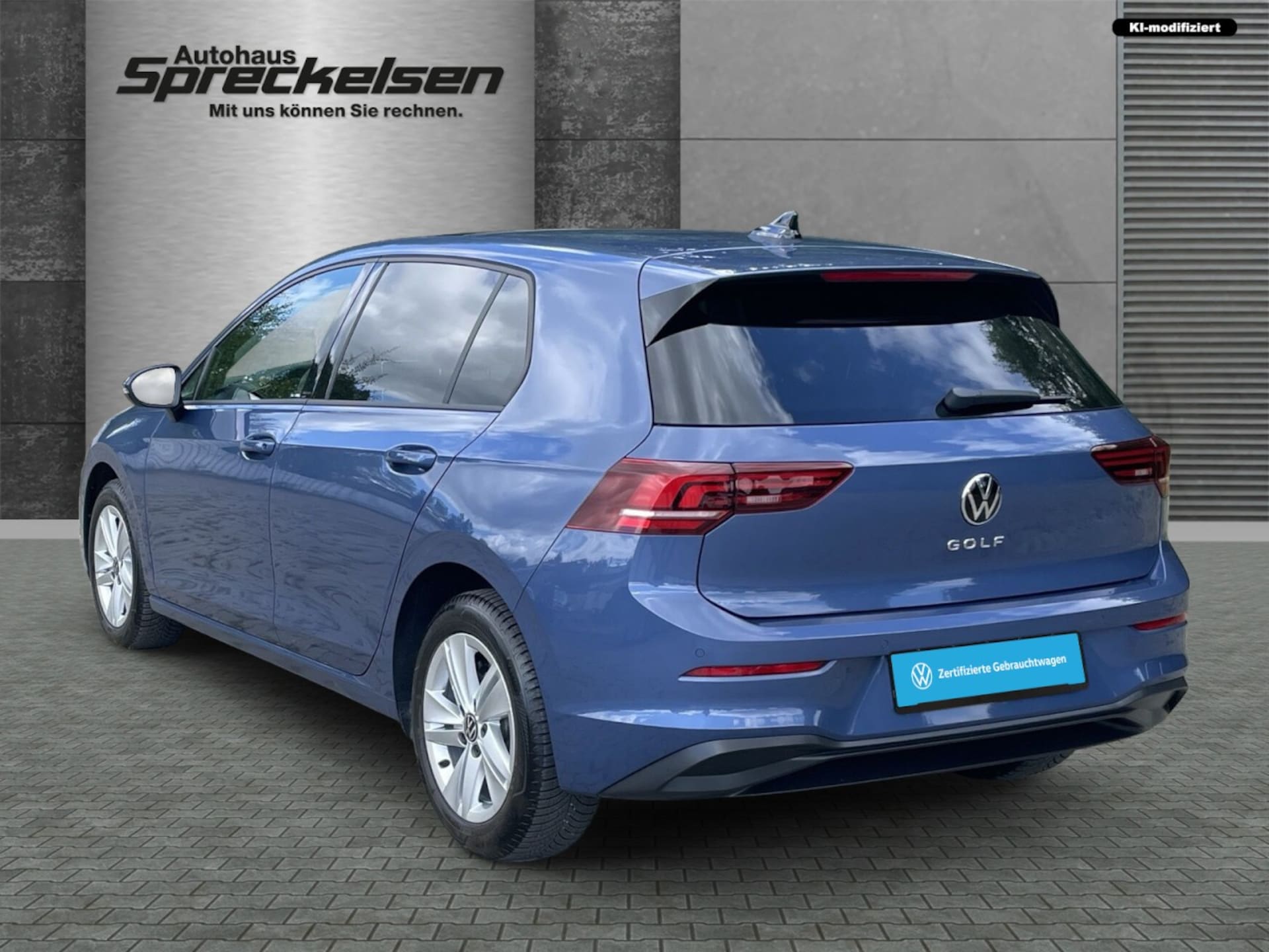 Volkswagen Golf Life