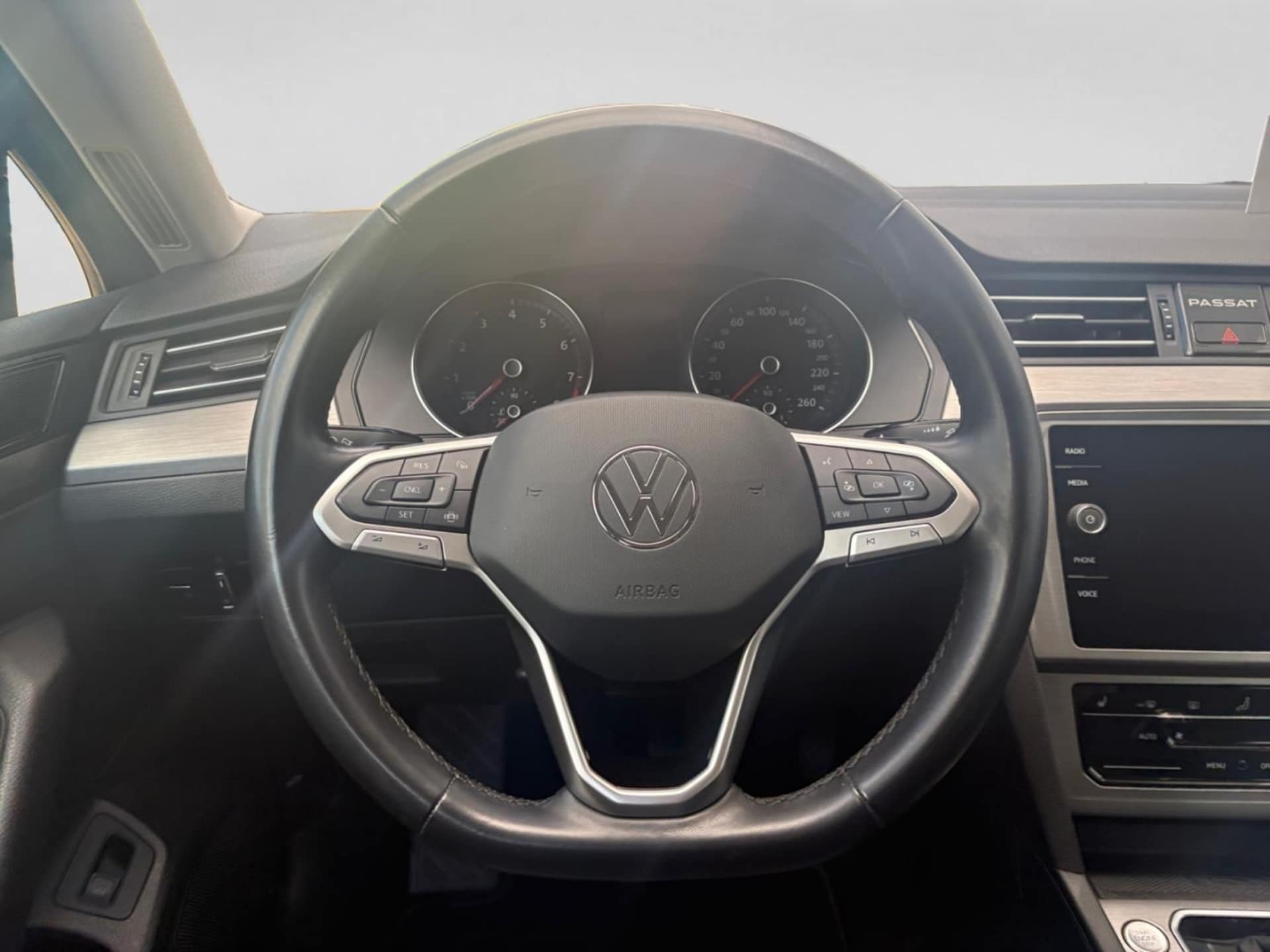 Volkswagen Passat Variant Conceptline