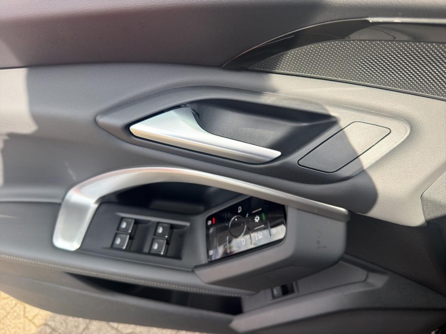 Bild über Audi Q5 SUV TFSI quattro 150 kW S tronic - für weitere Informationen kontaktieren Sie den Audi Partner