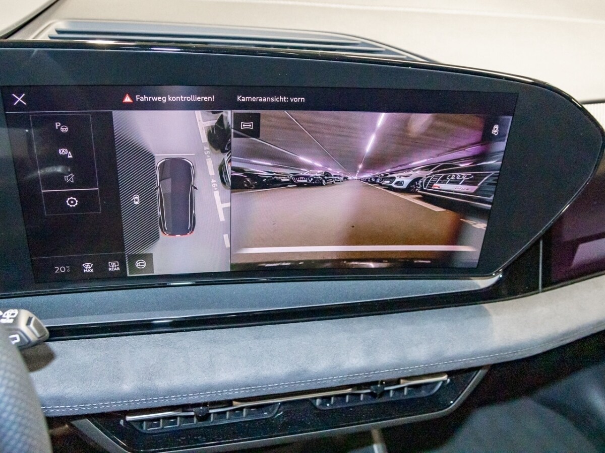 Image about Audi Q6 SUV e-tron e-tron quattro