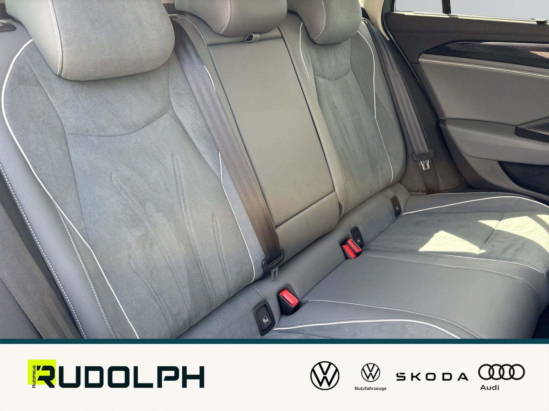 Volkswagen Passat Business
