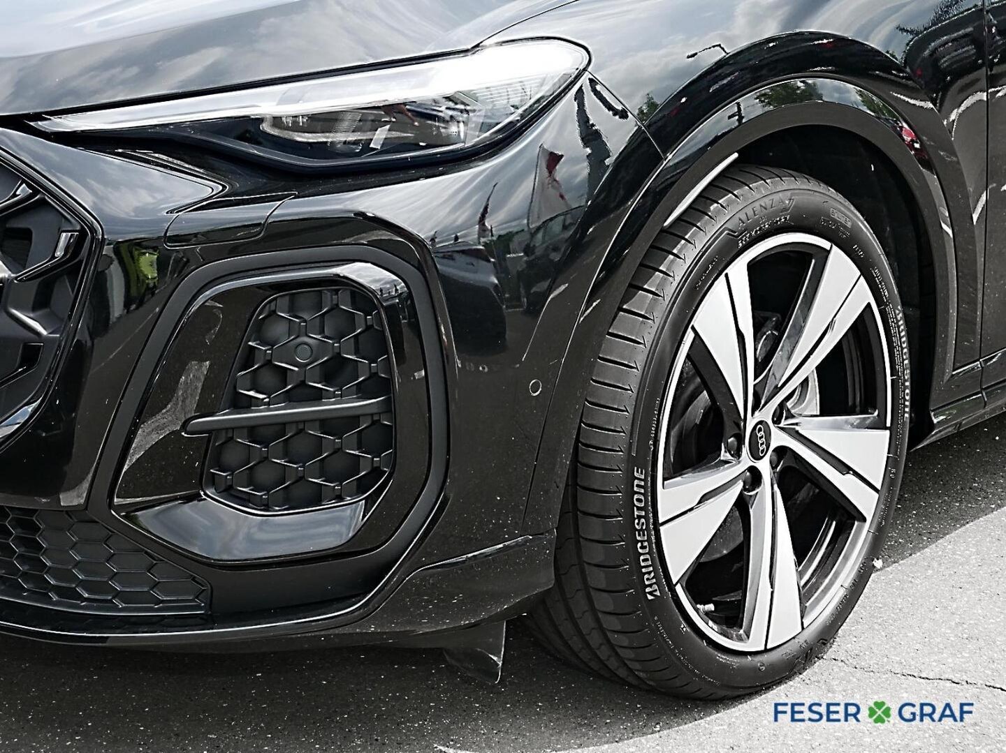 Bild über Audi Q5 Sportback TDI quattro 150 kW S tronic - für weitere Informationen kontaktieren Sie den Audi Partner