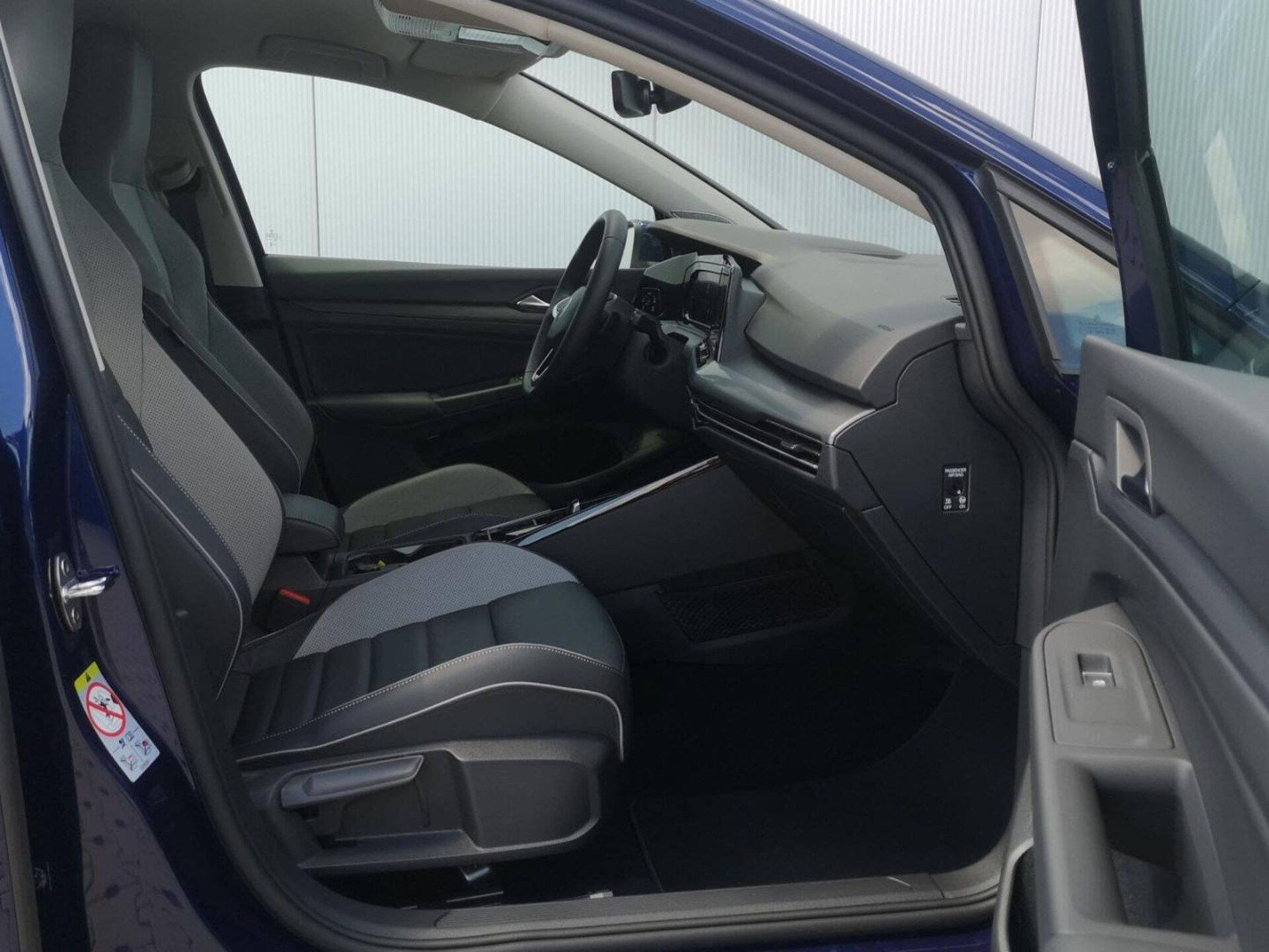 Volkswagen Golf Style