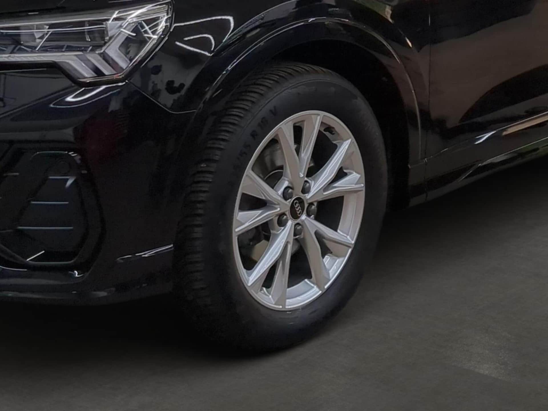 Audi Q3 SUV S line