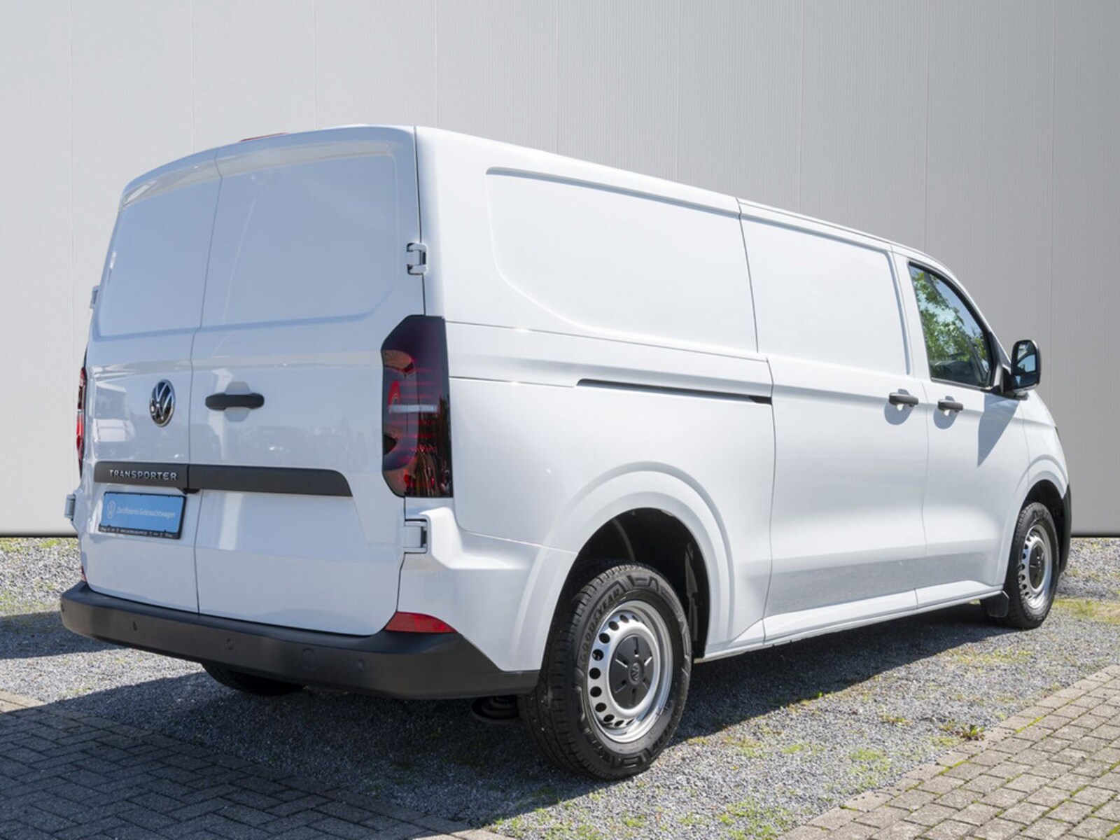Volkswagen Transporter Kasten langer Radstand – Bild 3