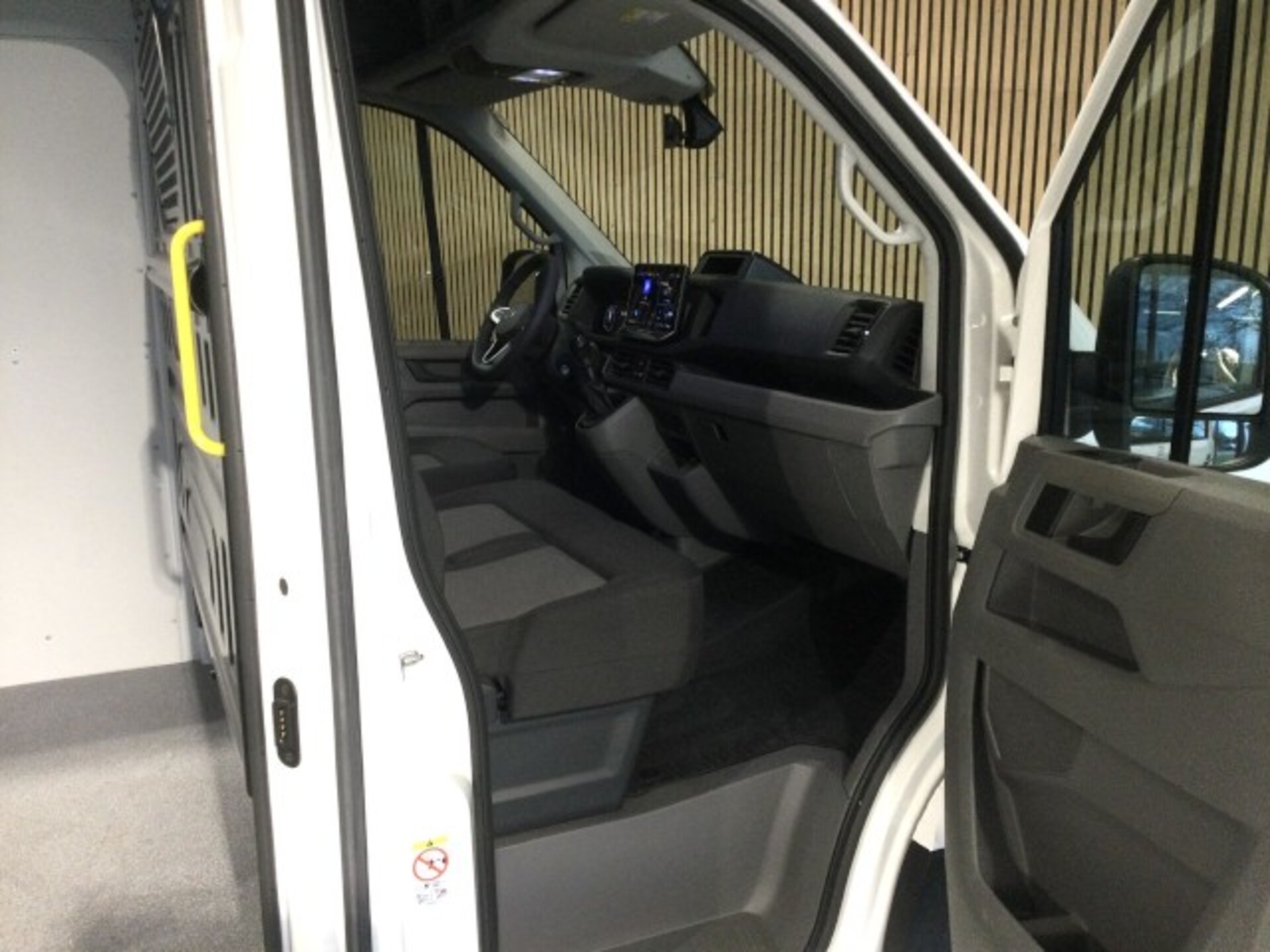Volkswagen Crafter Kasten mittlerer Radstand