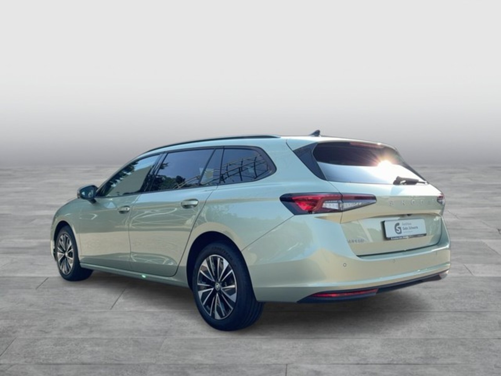 Škoda Superb Combi – Bild 3
