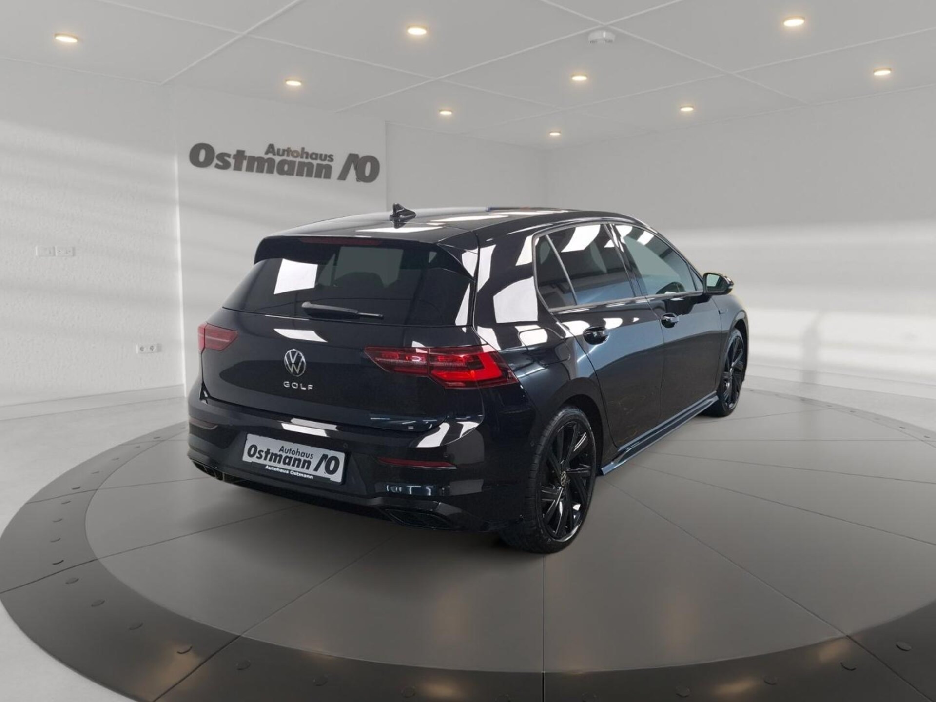 Volkswagen Golf R-Line