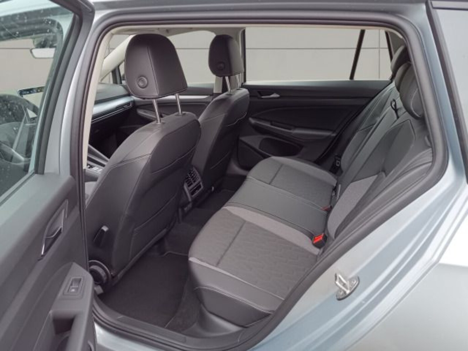 Volkswagen Golf Variant – Bild 10
