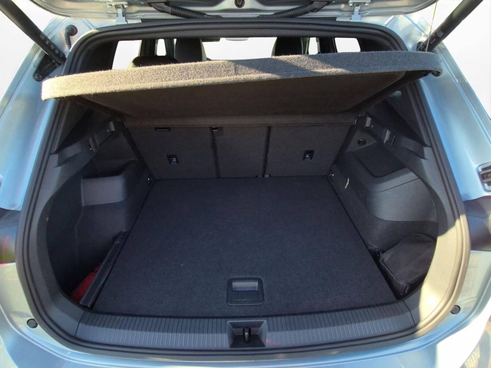 Volkswagen Tiguan – Bild 10