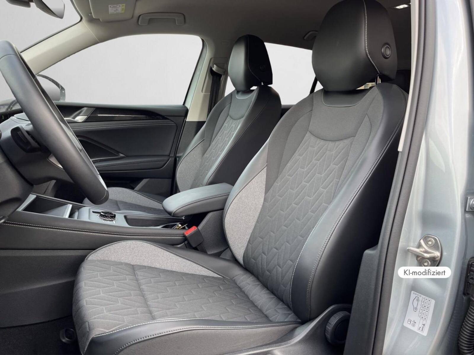 Volkswagen Tiguan – Bild 12