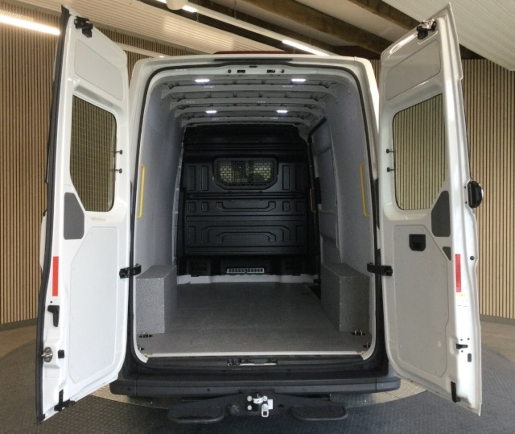 Volkswagen Crafter Kasten mittlerer Radstand