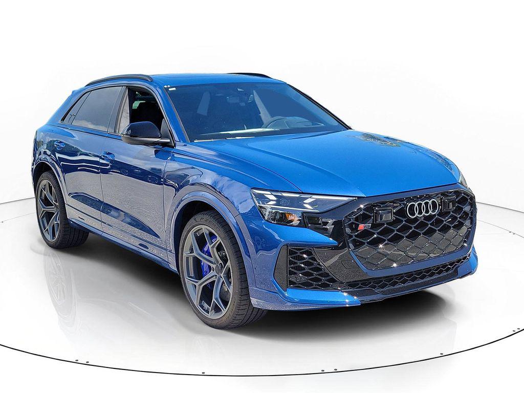 2026 Audi RS Q8 -'s photo