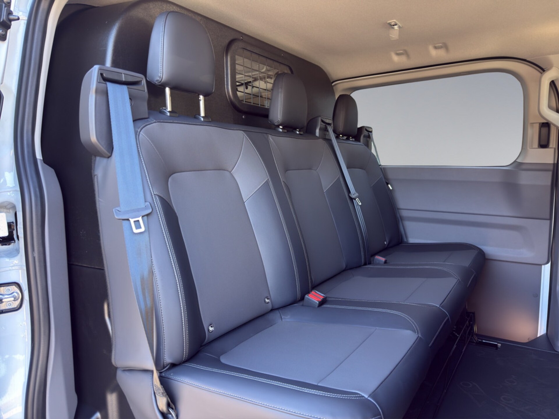 Volkswagen Transporter Kasten langer Radstand Plus