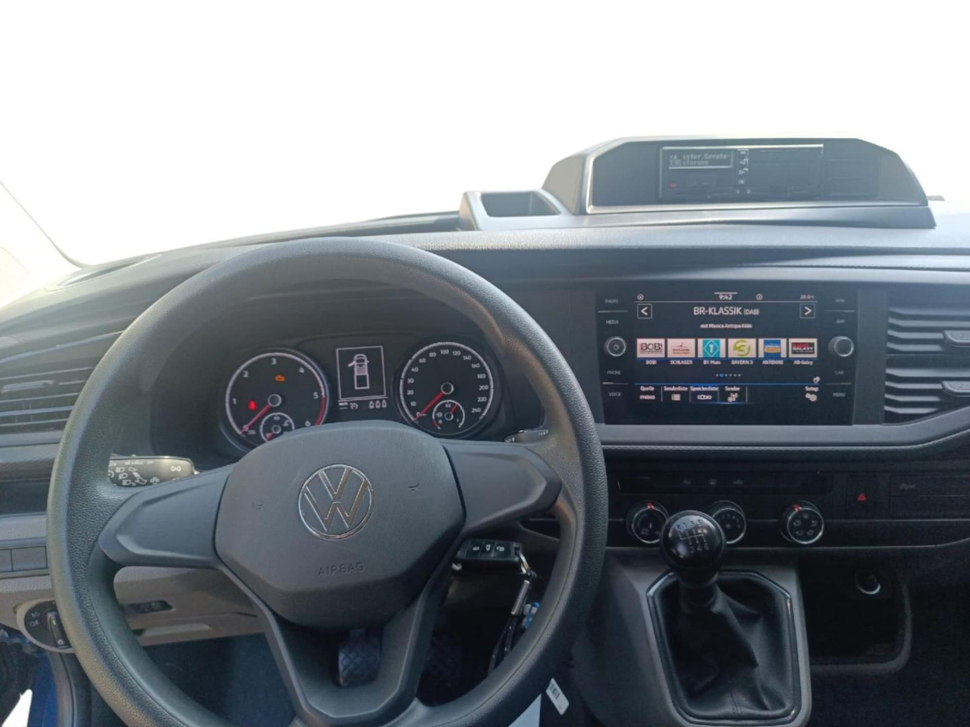 Volkswagen T6.1 Transporter Pritschenwagen Doppelkabine