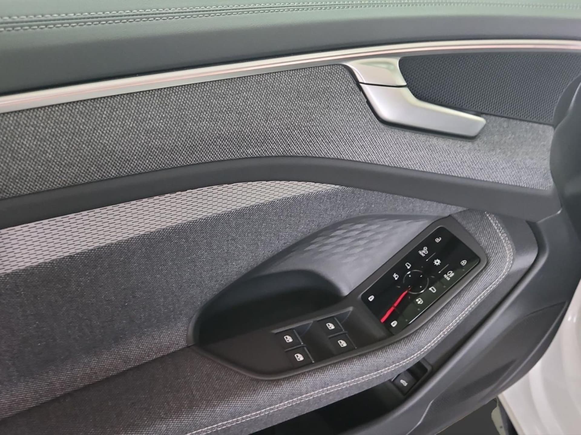 Audi A6 Avant e-hybrid