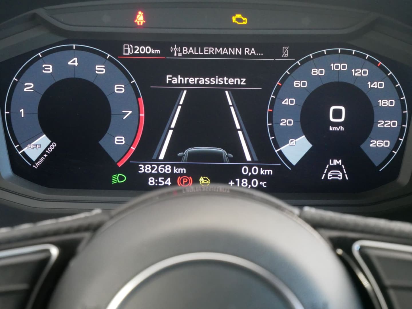 Bild über Audi A1 allstreet 30 TFSI Schaltgetriebe - für weitere Informationen kontaktieren Sie den Audi Partner